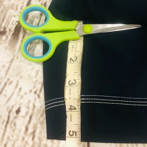 🎉HP🎉💫EUC💫Nike Athletic Shorts for Women- Measurements in Pics💫 - Picture 14 of 16